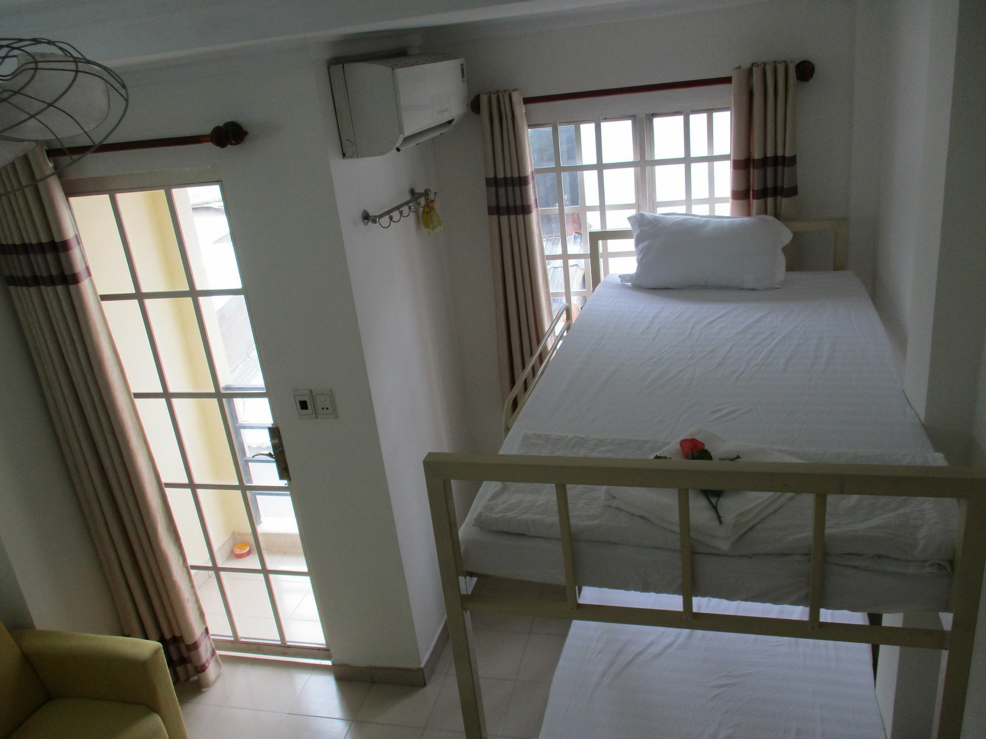 Guest house Saigon Smile 2*